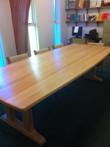 Rubus Woodworks Oak side table with walnut inlay